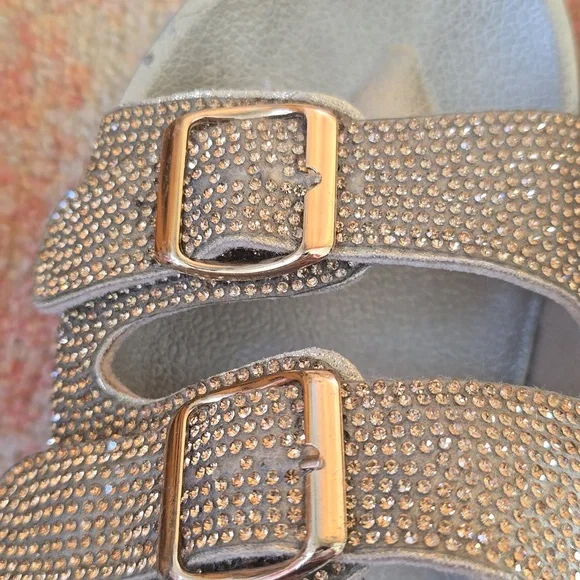 H2K Gold Slide Sandals Size 8 - Picture 6 of 7